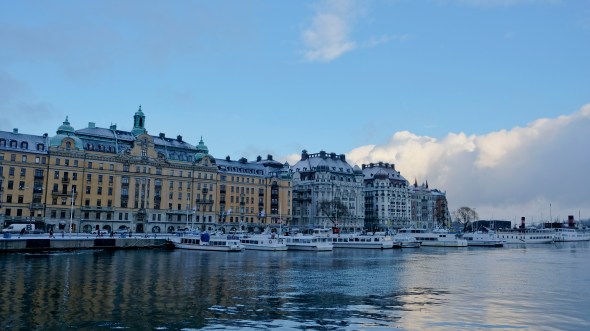 1F0A7DC3-CC64-44F2-8B8F-BB710A5B0224