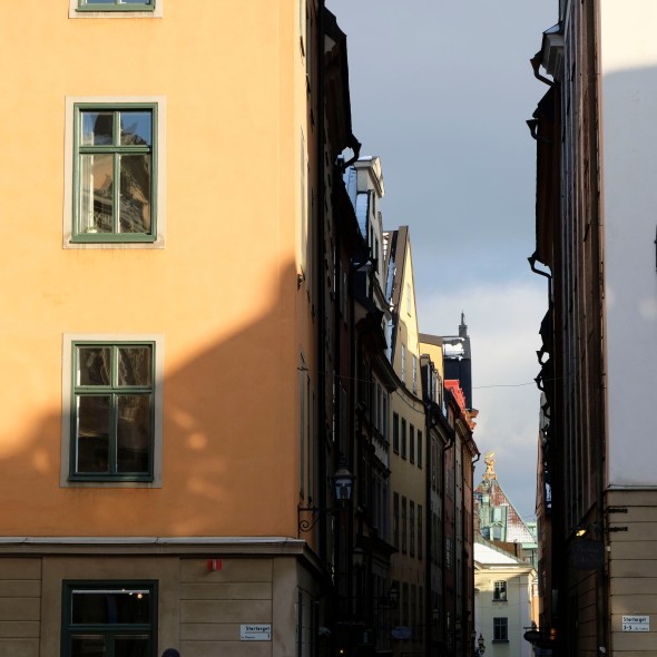 4479246F-0B96-4EFE-8307-AD75CF3CDFB9