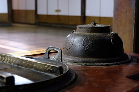 28151FCF-C853-4B01-B239-709D135DFD9C