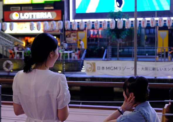 8C28BC17-68FC-41EA-B03D-66CCE1936876