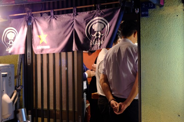 F566AFCC-F8EA-42B7-ABD7-80A5C48B2ED8